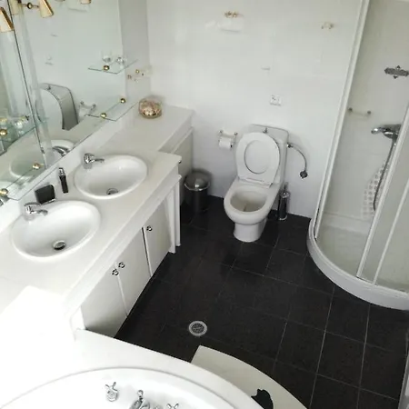 Semesterbostad Irene Kos